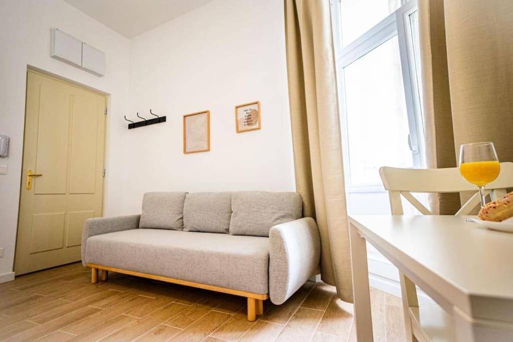Lovely Apartment In Warszawa Exteriör bild
