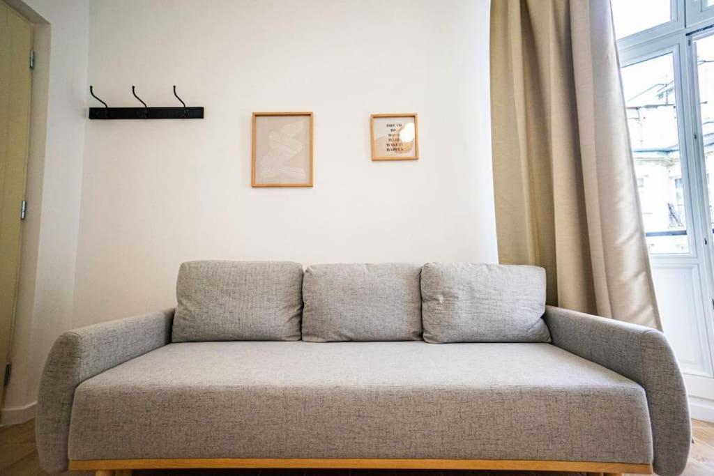Lovely Apartment In Warszawa Exteriör bild